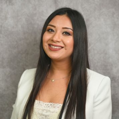 Mayra  Tepayol Photo